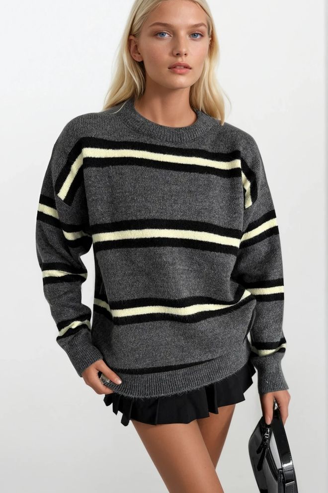 Black Fashion Сив Широк Пуловер На Райета Дрехи на едро Улична мода