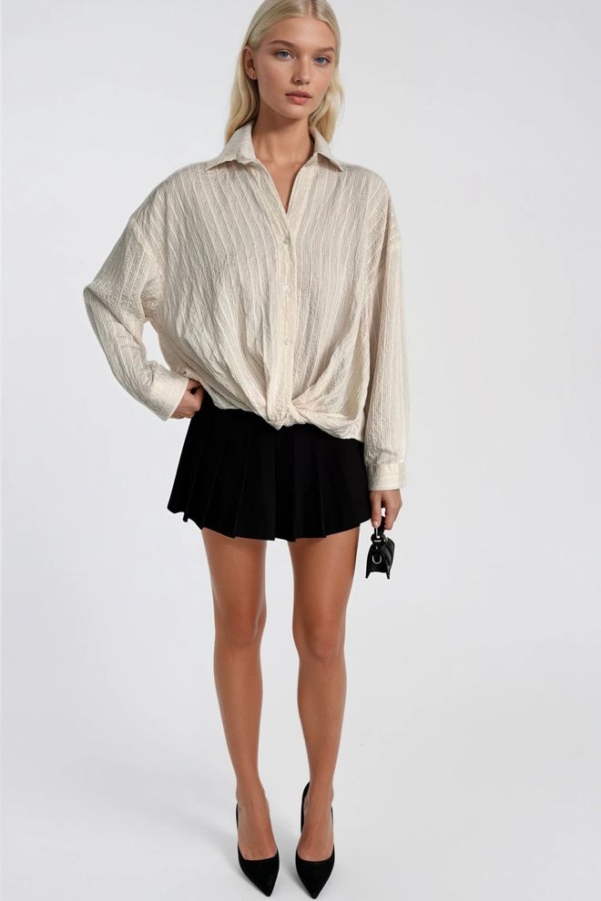 Black Fashion Smėlio Spalvos Dryžuota Kasdienė Elegantiška Marškiniai Didmeninė prekyba drabužiais Apykaklė su įkirpimu