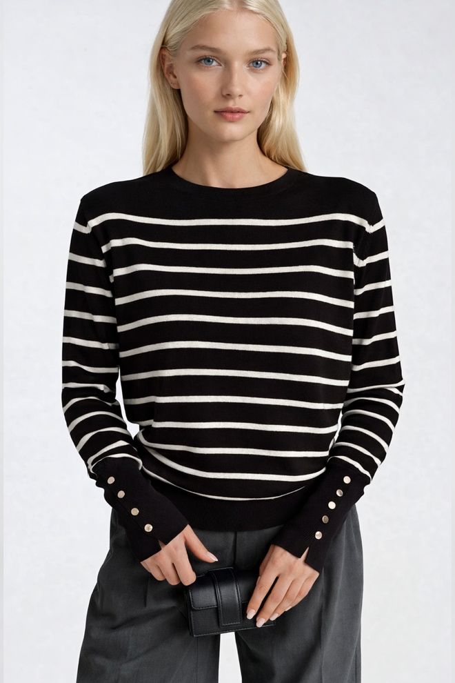 Black Fashion Blouse En Maille Rayée À Col Rond Et Boutonnée Noir Vêtements en gros Décontracté