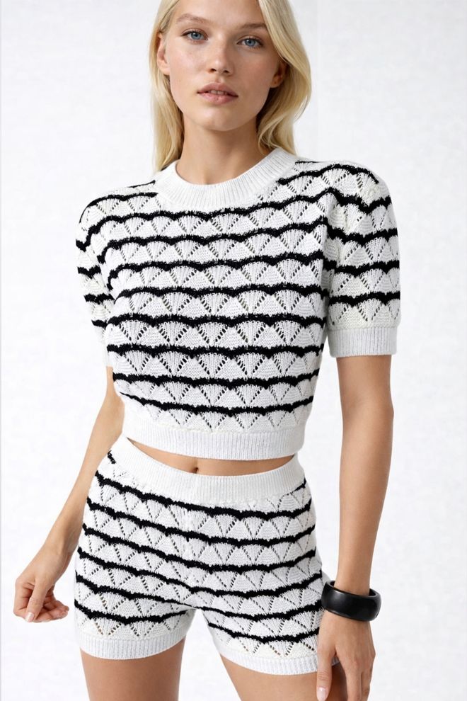 Black Fashion جلس أبيض كاجوال مخطط مجموعة ملابس بالجملة لطيف