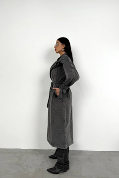 A wholesale clothing model wears bla11318-denim-trench-coat-snow-wash-smoked, Turkish wholesale Trenchcoat of Black Fashion