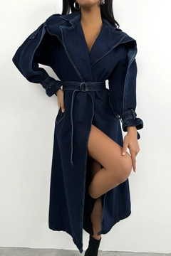 A wholesale clothing model wears bla11320-denim-trench-coat-navy-blue, Turkish wholesale Trenchcoat of Black Fashion