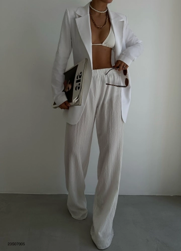 A wholesale clothing model wears  One Button Linen Blazer - White
, Turkish wholesale Jacket of Black Fashion