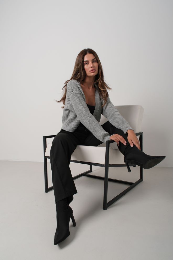 Black Fashion سترة تريكو قصيرة من الأنابيب رمادي ملابس بالجملة غير رسمي