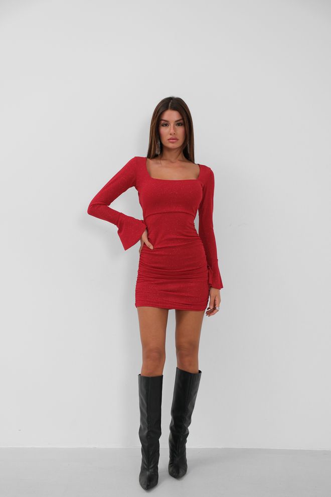 Black Fashion Lurex Kleid Mit Tiefem Ausschnitt An Brust Und Rücken – Rot Großhandelskleidung Lässig