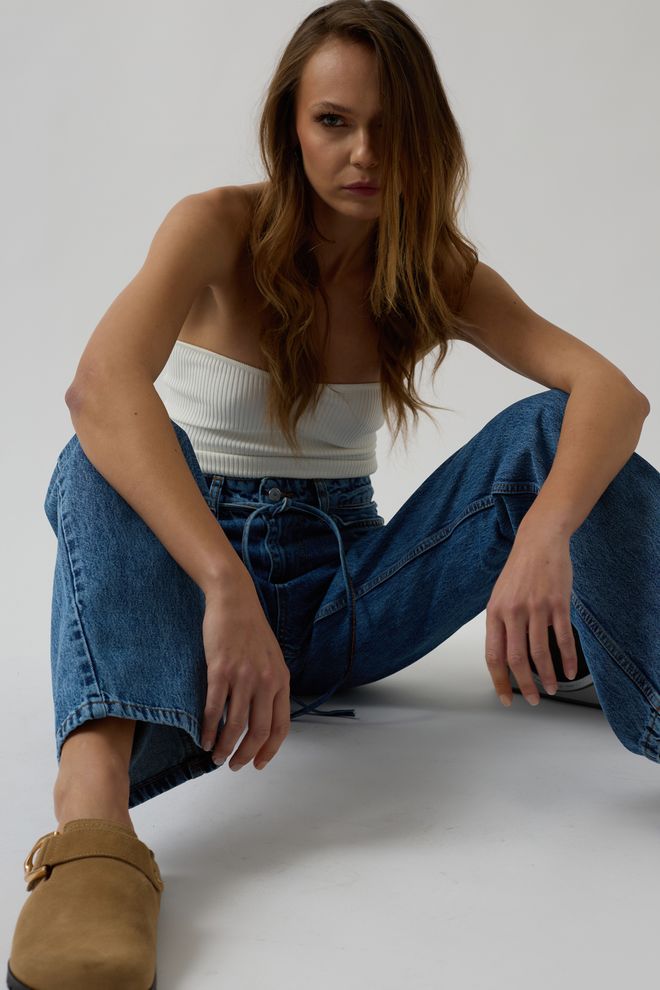 ESPADA Blaue Mom Jeans Mit Hoher Taille Und Geradem Bein Großhandelskleidung Lässig