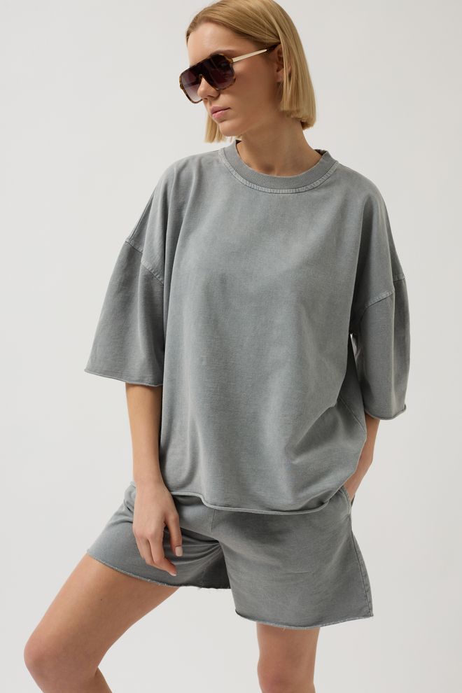 Black Fashion Übergroßes Lasergeschnittenes T Shirt Mit Rundhalsausschnitt Grau Großhandelskleidung Lässig