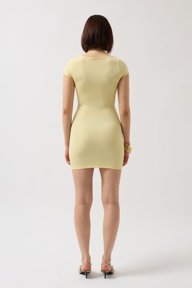 Black Fashion Sukienka Mini Z Dekoltem Z Detail Okna Żółta Hurtowa sprzedaż odzieży 4