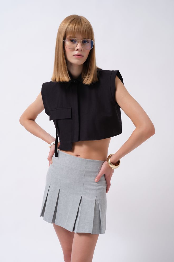Black Fashion Zwarte Mouwloze Polo Hals Oversized Crop Shirt Groothandel Kleding Casual