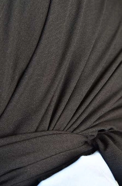 A wholesale clothing model wears BUR10755 - Scarf - Black, Turkish wholesale Scarf of Burden Ipek
