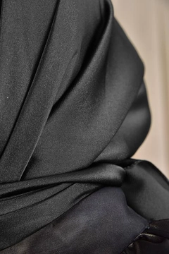 A wholesale clothing model wears BUR11000 - Scarf - Black, Turkish wholesale Scarf of Burden Ipek