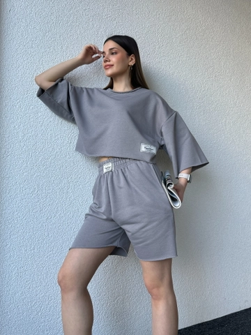 A wholesale clothing model wears  Labeled Shorts Set Smoked
, Turkish wholesale Suit of CAPPITONE