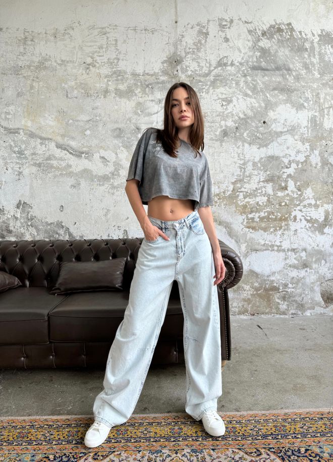 Cream Rouge Jeans With Darts Blue Wholesale Clothing Birthday