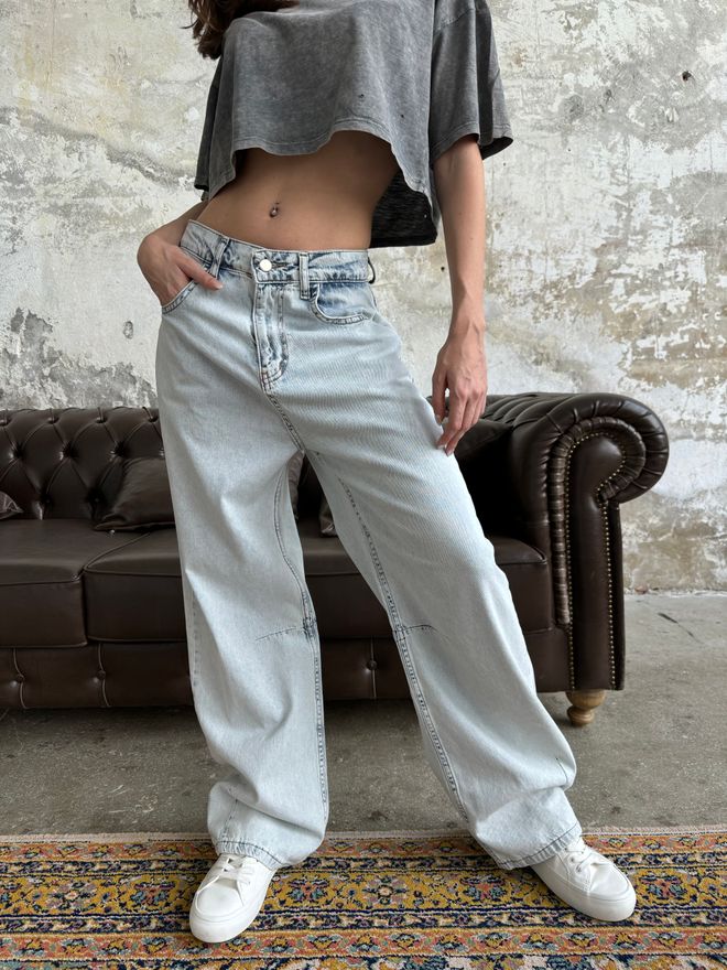 Cream Rouge Jeans With Darts Blue Wholesale Clothing Cotton