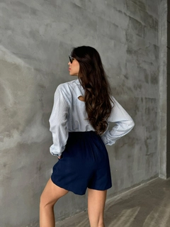 A wholesale clothing model wears cro11987-shirt-with-window-detail-on-the-back-blue-&-white, Turkish wholesale Shirt of Cream Rouge