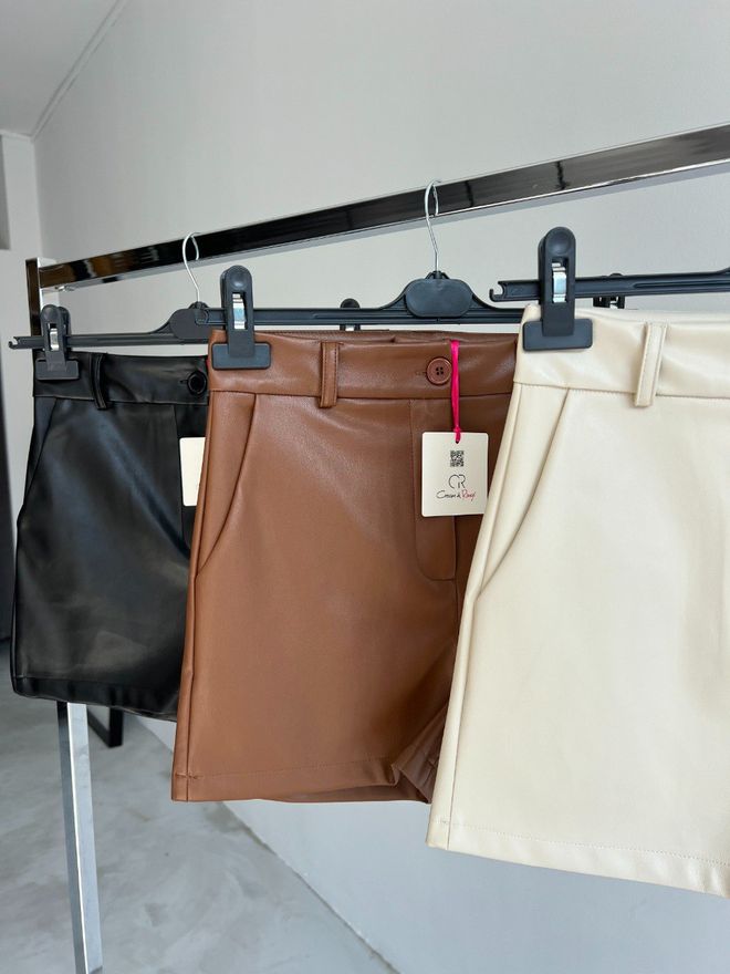 Cream Rouge Leather Shorts Brown Wholesale Clothing Casual