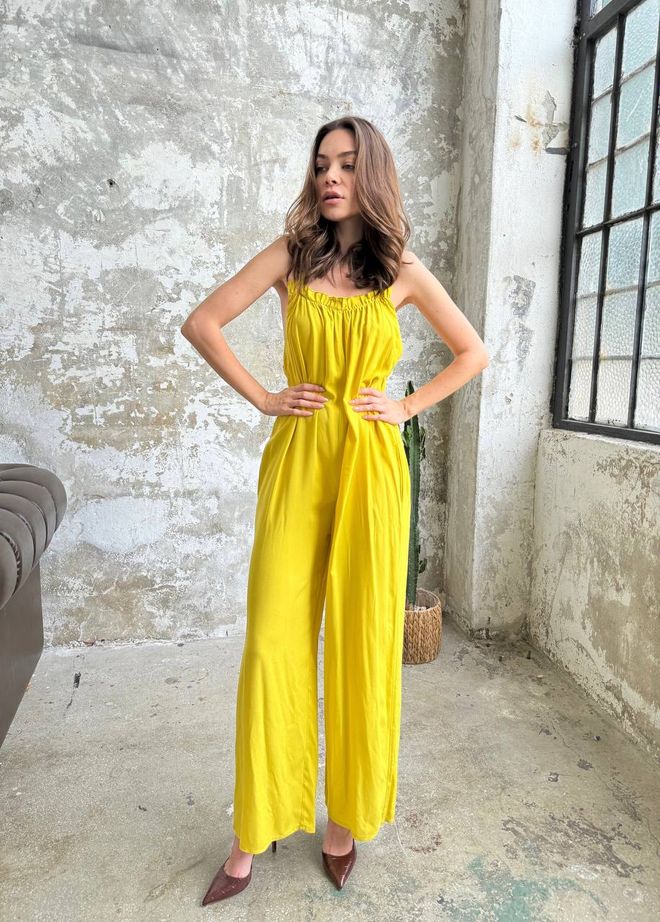 Cream Rouge Ruffle Collar Jumpsuit Oil Green Wholesale Clothing Casual