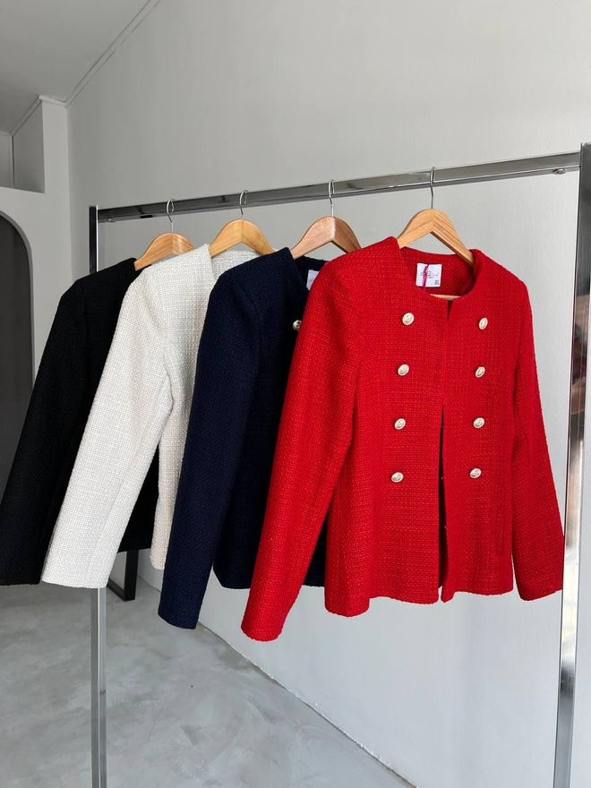 Cream Rouge Giacca Con Dettagli Abbottonati Nera Abbigliamento all'ingrosso Elegante