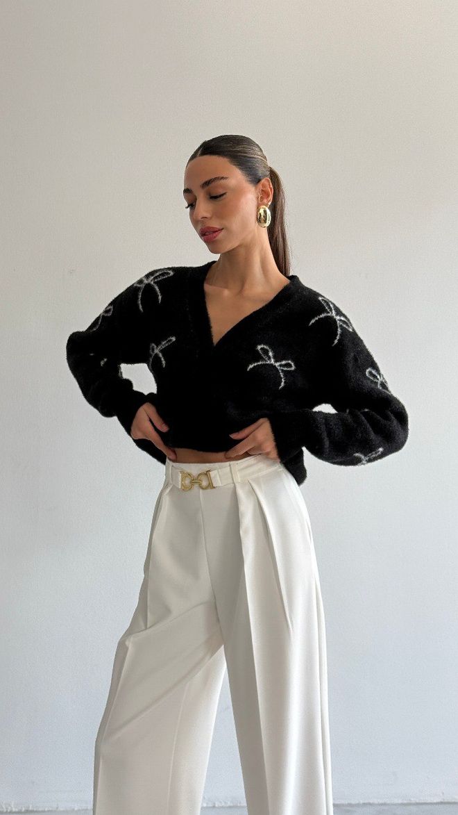 Cream Rouge Buttoned Short Cardigan Black Wholesale Clothing Cute