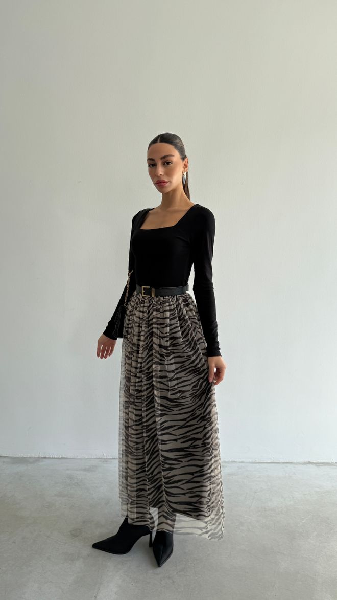 Cream Rouge Gonna Lunga In Tulle Grigia Abbigliamento all'ingrosso Casuale