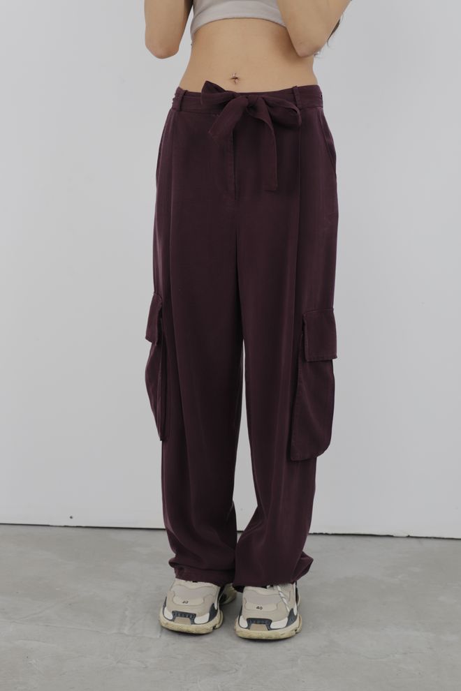 Cream Rouge Trousers Shipping Wholesale Clothing No Fabric