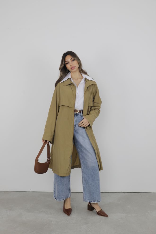 Cream Rouge Raincoat With Windbreaker Wholesale Clothing Polyester