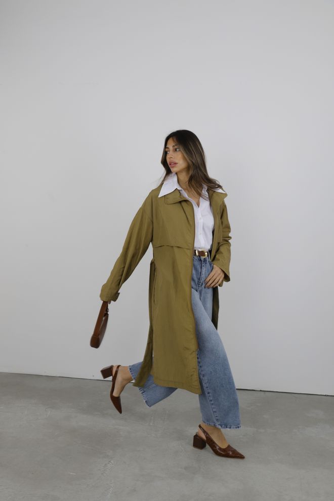 Cream Rouge Raincoat With Windbreaker Wholesale Clothing 12