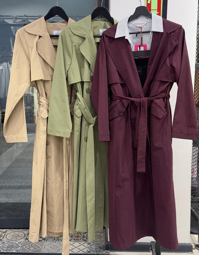 Cream Rouge Trenchcoat Mit Windjacke Großhandelskleidung Formal