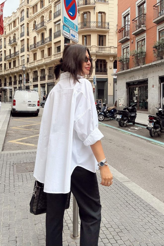 Cream Rouge Λευκή Ασύμμετρη Μίνι Φούστα Με Τσέπη Patch Χονδρικό εμπόριο ενδυμάτων 5