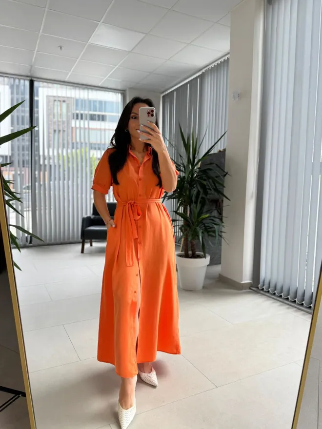 Cream Rouge Portocaliu Casual Elegant Formal Conservator Cămașă Rochie Maxi Îmbrăcăminte cu ridicata Conservator