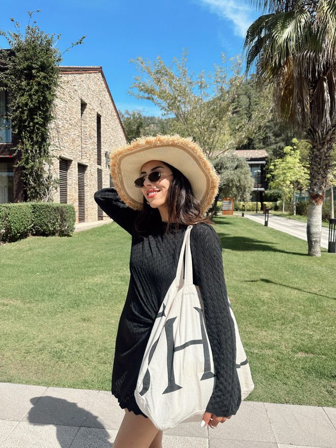 Cream Rouge Vestido Suéter Negro Mini Con Mangas Largas Ropa al por mayor Casual