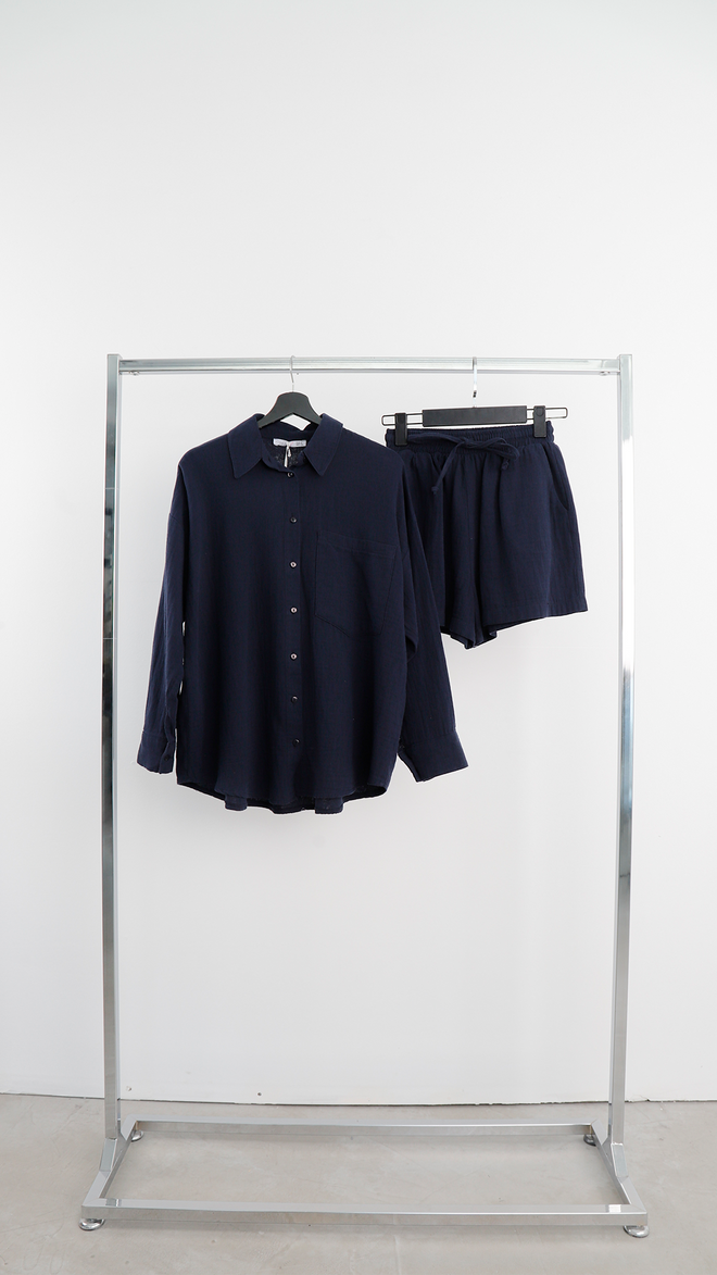 Cream Rouge Navy Blue Neformálne Teplákové Kraťasy So Šnúrkou A Šikmým Vreckom Veľkoobchod s oblečením Neformálny
