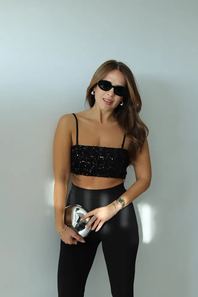 Cream Rouge Crop Top Preto Com Lantejoulas Sensual Glamoroso Justo Roupas por atacado Casual