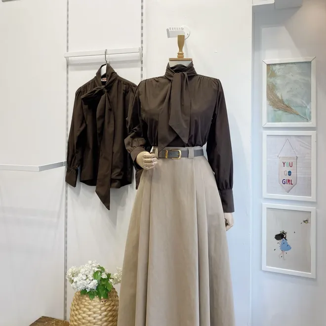 Cream Rouge Camicia Marrone Elegante Formale Vintage Abbigliamento all'ingrosso Modesto