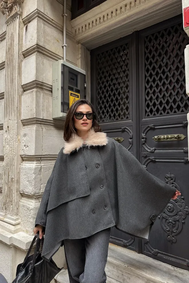 Cream Rouge C01k52110010 بونشو من الكشمير ملابس بالجملة 0