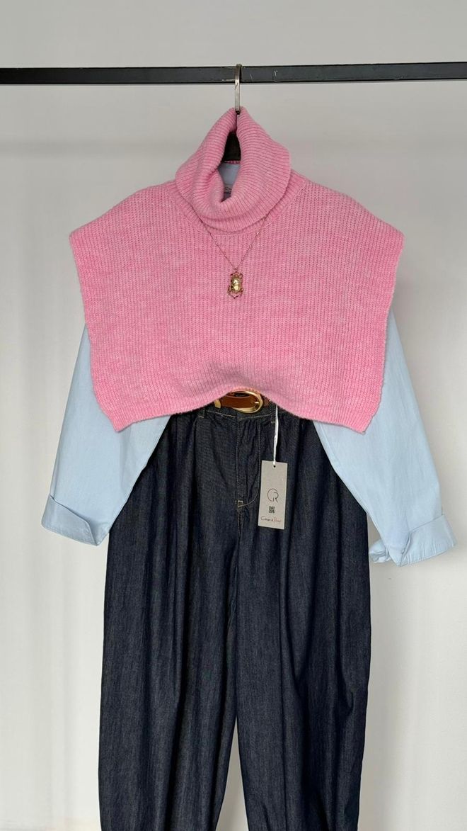 Cream Rouge Maglione Rosa Senza Maniche Con Collo A Tartaruga E Taglio Corto Abbigliamento all'ingrosso Casuale