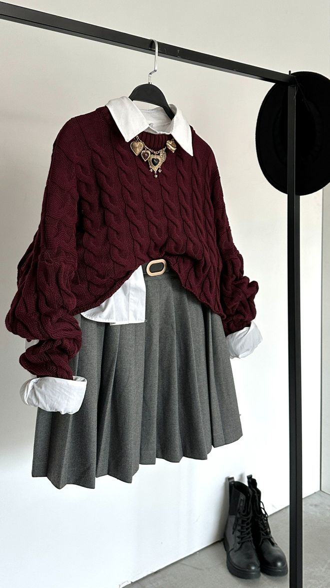 Cream Rouge Maglione Bordeaux Vestibilità Oversize Tagliato Manica Lunga Manica Dritta Girocollo Abbigliamento all'ingrosso Casuale