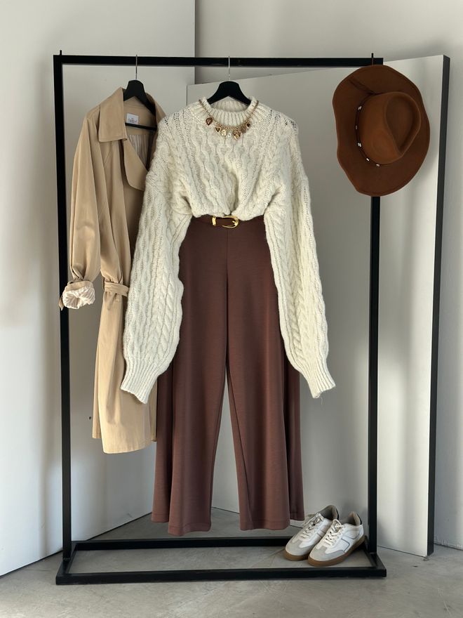 Cream Rouge Pantaloni Palazzo Marrone Abbigliamento all'ingrosso Casuale