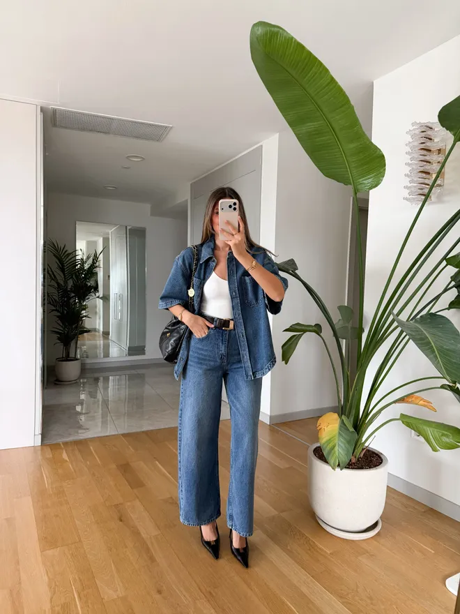 Cream Rouge Blaue Mom Hose Mit Hoher Taille Geradem Bein Geknöpft Großhandelskleidung Lässig