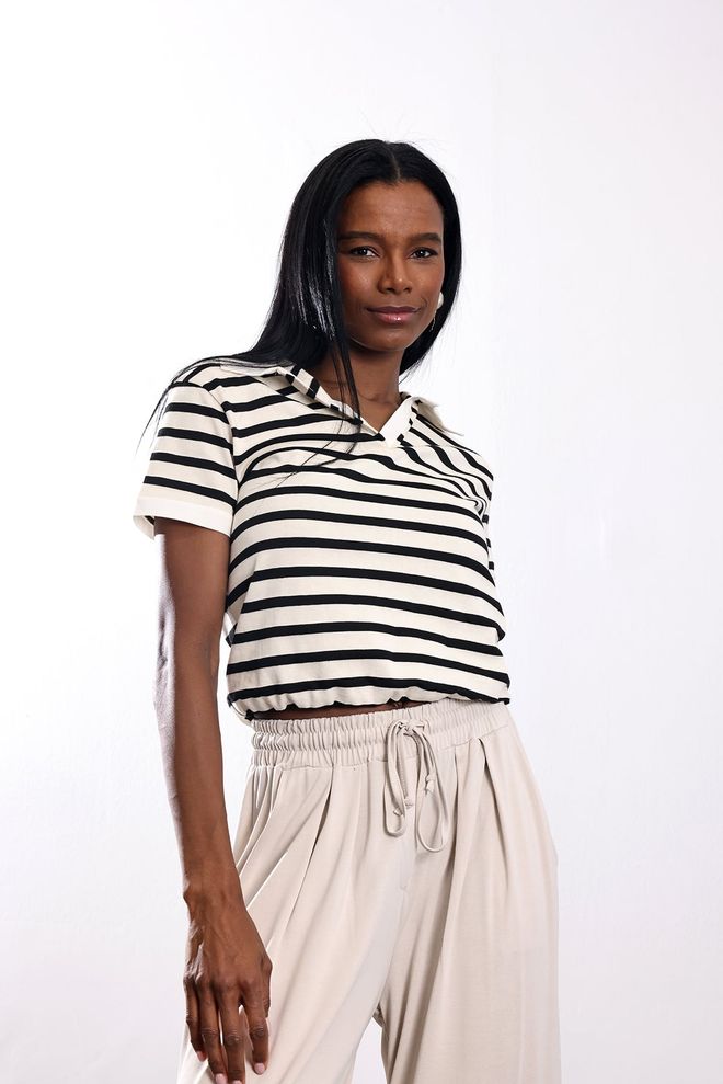 Cream Rouge Czarny Casual W Paski Tshirt Hurtowa sprzedaż odzieży Casual