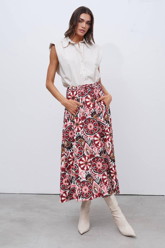 Cream Rouge Червена Етно Клоширана Макси Пола С Флорален Мотив Дрехи на едро Небрежен