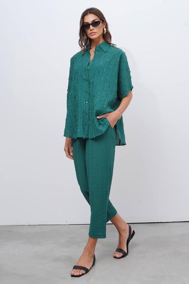 Cream Rouge Green Casual Oversized Buttoned Shirt Wholesale Clothing Casual