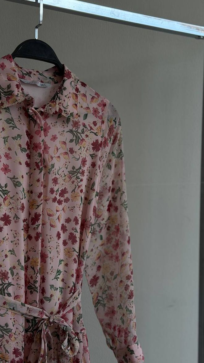Cream Rouge Pink Floral Maxi Shirt Dress With 3/4 Straight Sleeves Wholesale Clothing 1