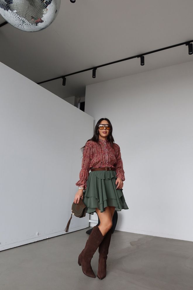 Cream Rouge Зелена Мини Сукња Са Високим Струком И Слојева Велепродаја одеће Неформалан