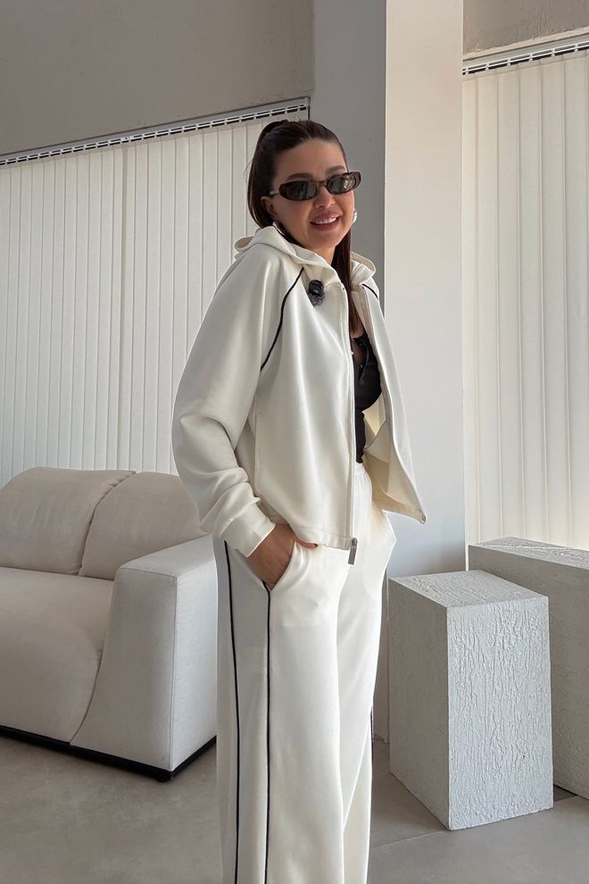 Cream Rouge White Tracksuit With Hooded Neck & Palazzo Pants Wholesale Clothing Summer