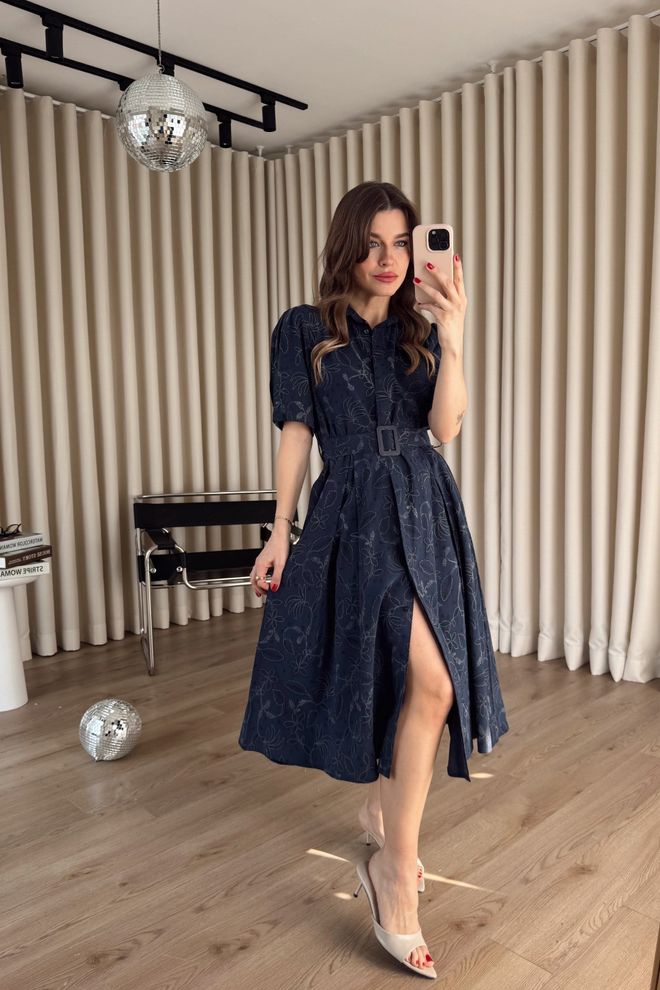 Cream Rouge C01K52101013 Рокля С Риза Дрехи на едро Скромна мода