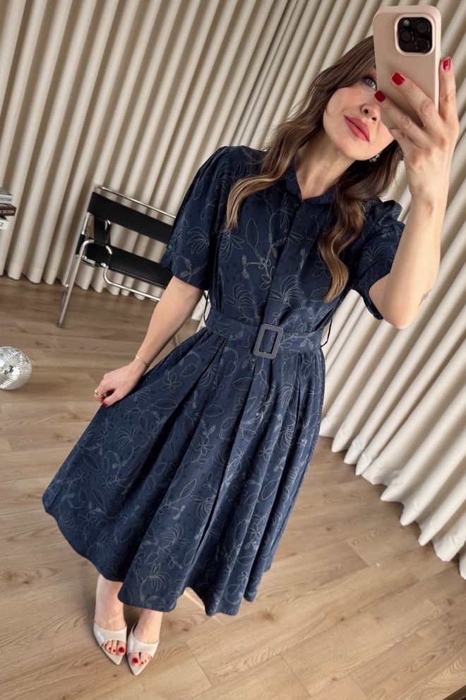 Cream Rouge Рокля Морскосиня Скромна Вталена Рокля С Разкроена Пола Дрехи на едро 1