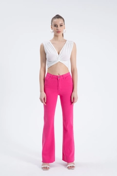 Ένα μοντέλο χονδρικής πώλησης ρούχων φοράει CRO10088 - Jeans - Fuchsia, τούρκικο Τζιν χονδρικής πώλησης από Cream Rouge
