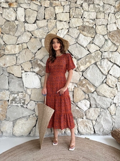 A wholesale clothing model wears CRO10334 - Long Crispy Pattern Dress - Orange, Turkish wholesale Dress of Cream Rouge