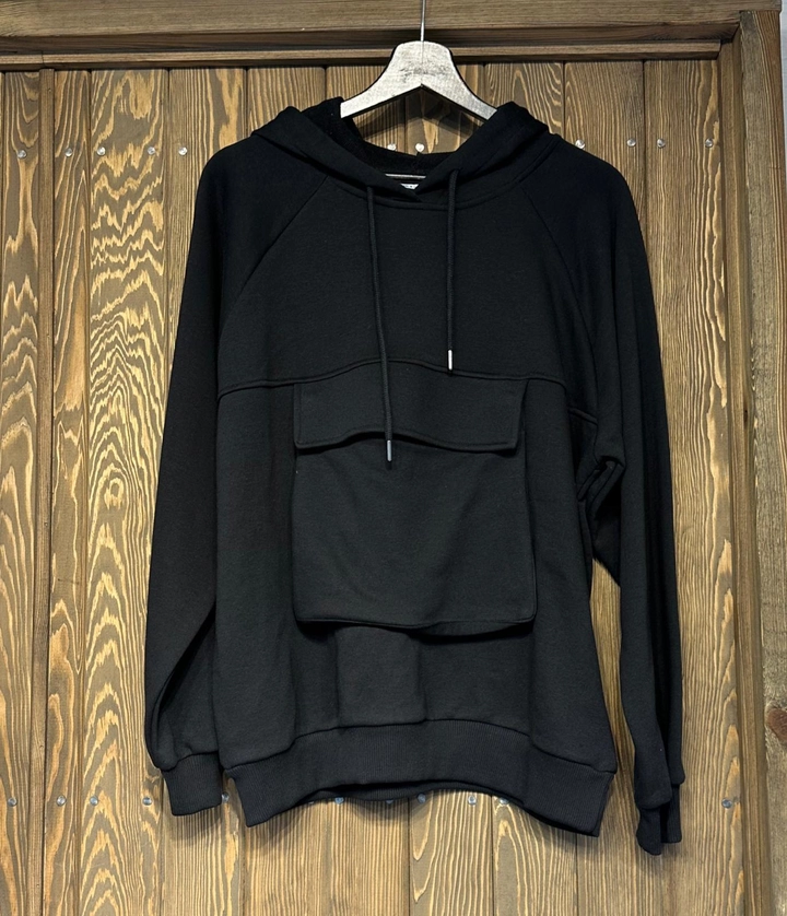 A wholesale clothing model wears cro11630-kangaroo-pocket-sweatshirt-black, Turkish wholesale Hoodie of Cream Rouge